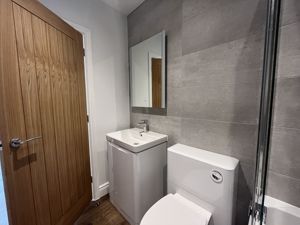 Photo 16- click for photo gallery